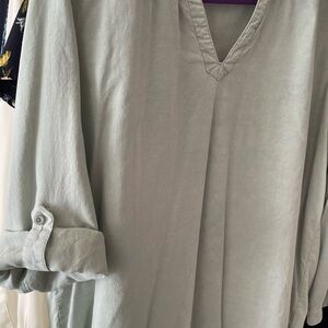 Side Stitch Petite Tencera Pullover Tunic with Roll Tab Sleeve Seagrass (PL)